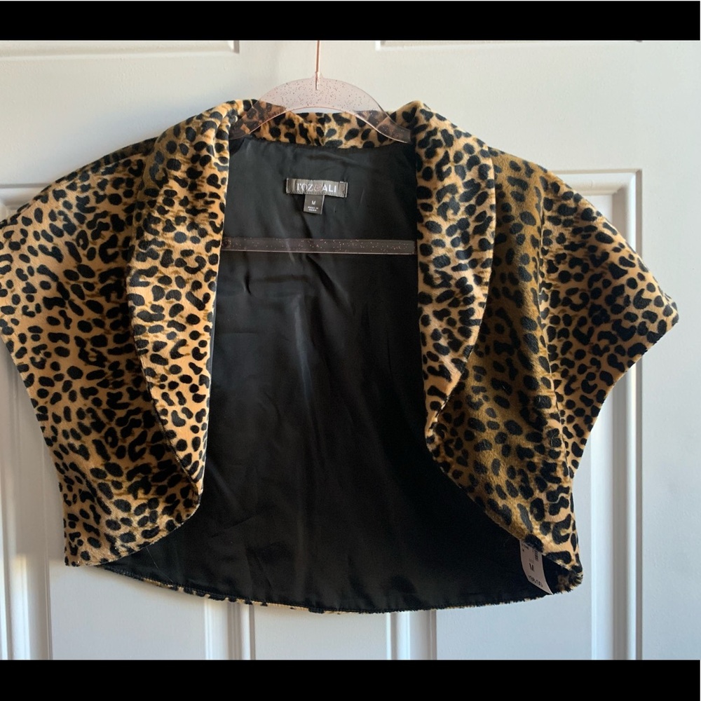 NWT animal print blazer